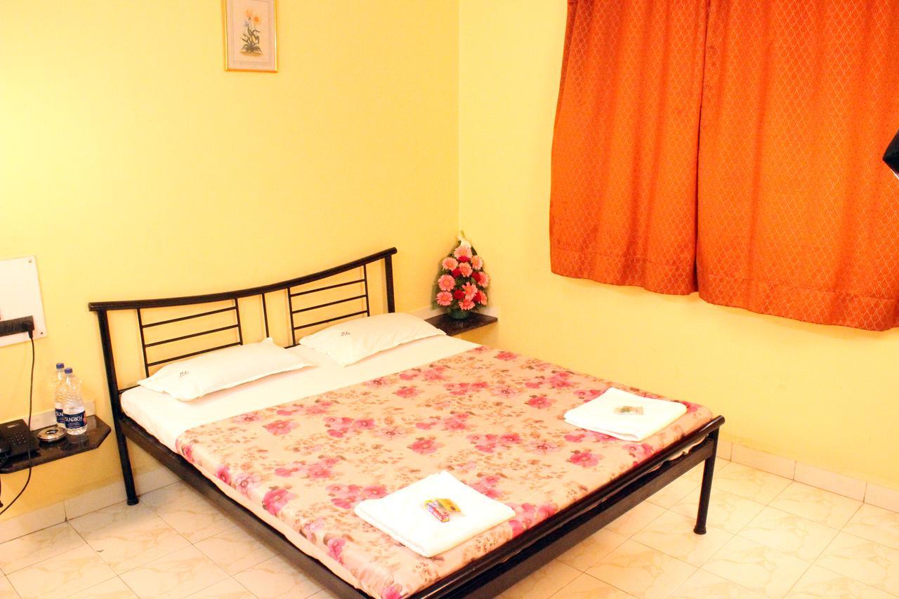 Hotel Homeland Πούνε Εξωτερικό φωτογραφία