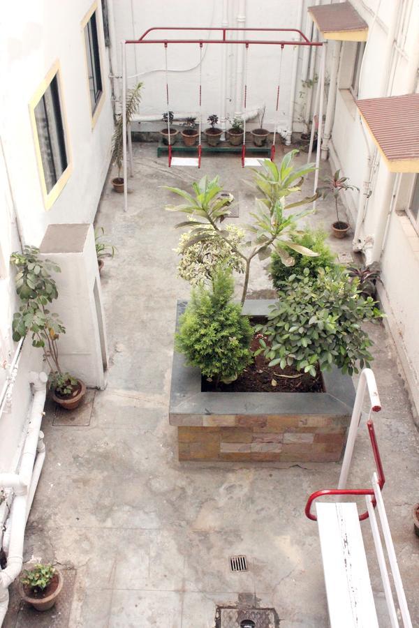 Hotel Homeland Πούνε Εξωτερικό φωτογραφία